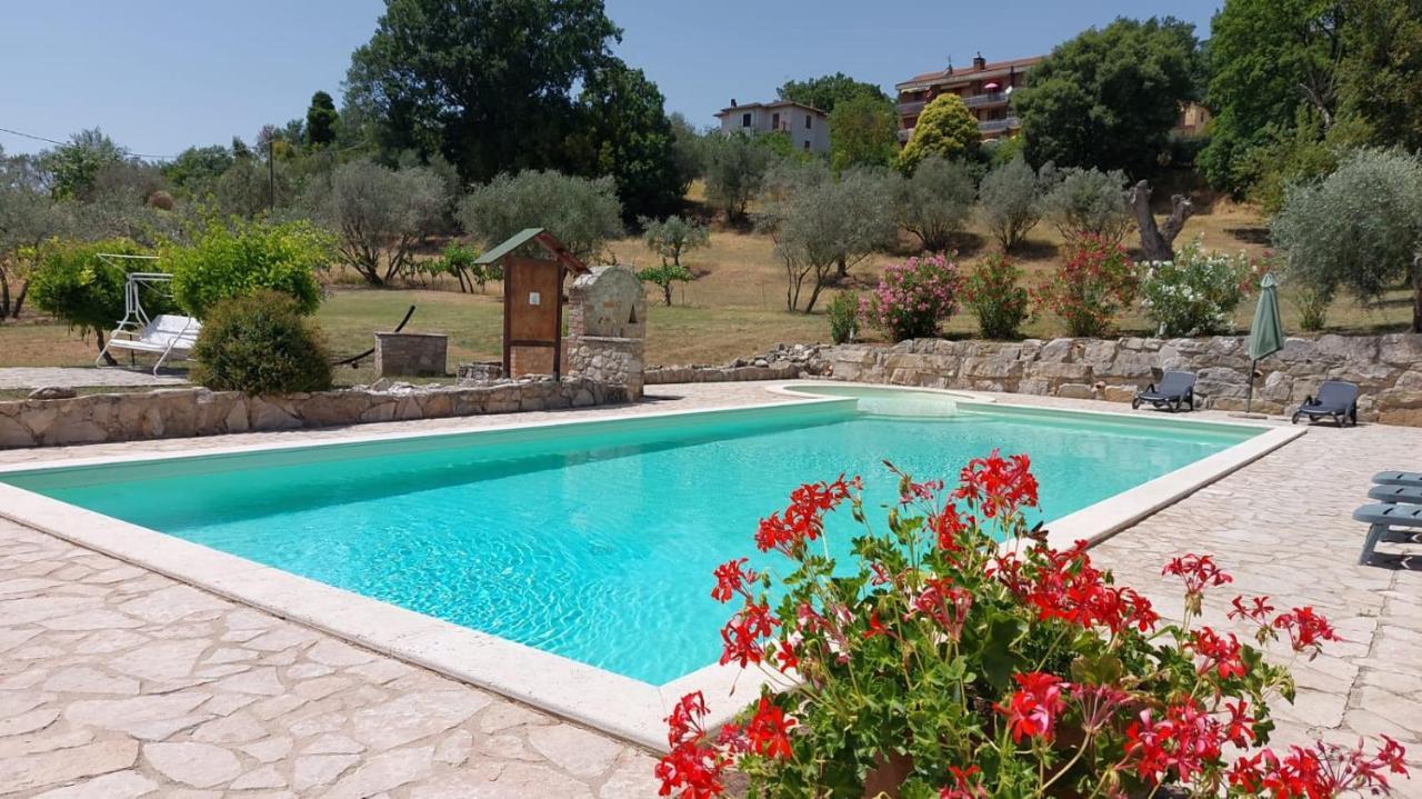 Agriturismo Camera Rosa Todi Exterior foto