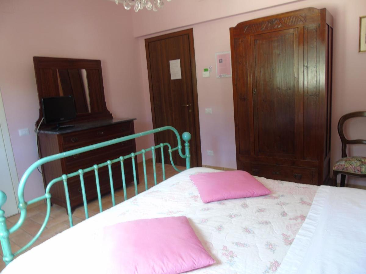 Agriturismo Camera Rosa Todi Exterior foto