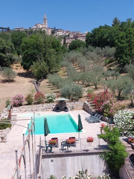 Agriturismo Camera Rosa Todi Exterior foto