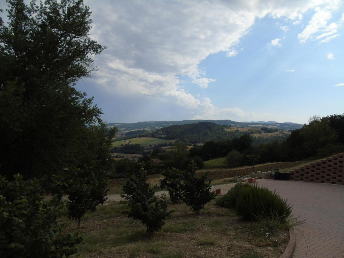 Agriturismo Camera Rosa Todi Exterior foto